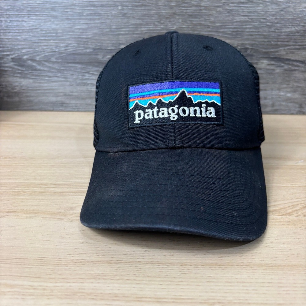 Patagonia Hat Cap Snap Back Black Trucker Outdoors Hiking Mens